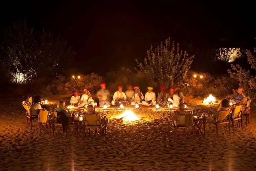 Golden Sandstone Hotel Desert Safari Campジャイサルメール エクステリア 写真
