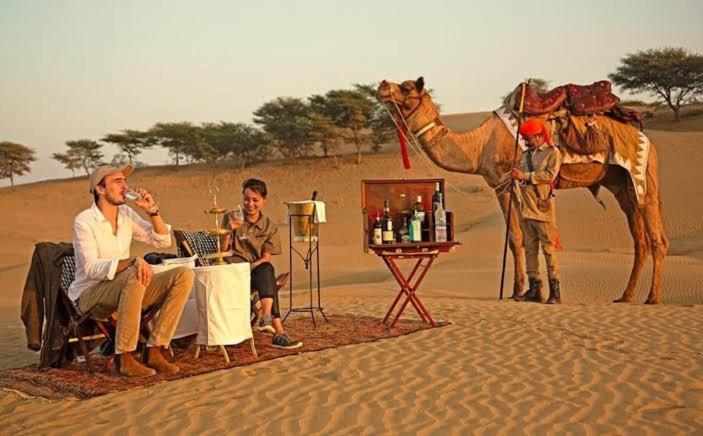 Golden Sandstone Hotel Desert Safari Campジャイサルメール エクステリア 写真