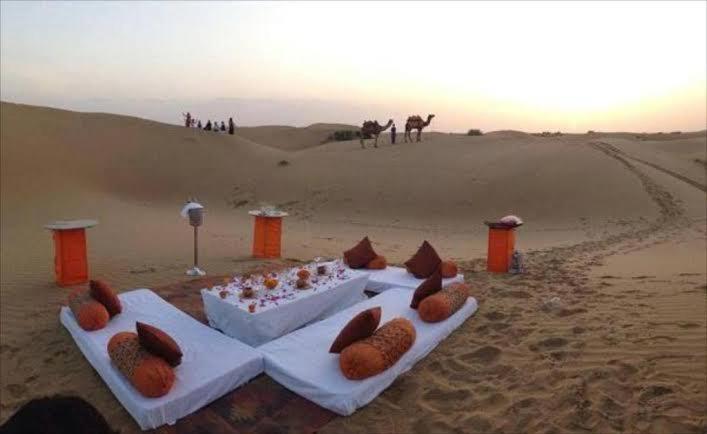 Golden Sandstone Hotel Desert Safari Campジャイサルメール エクステリア 写真