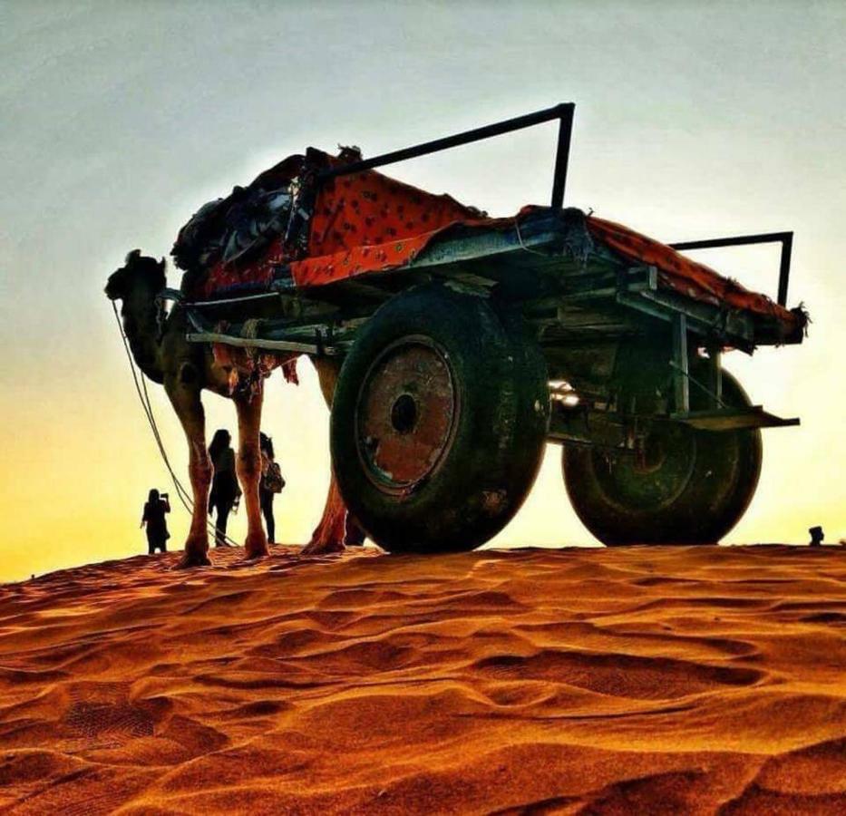 Golden Sandstone Hotel Desert Safari Campジャイサルメール エクステリア 写真